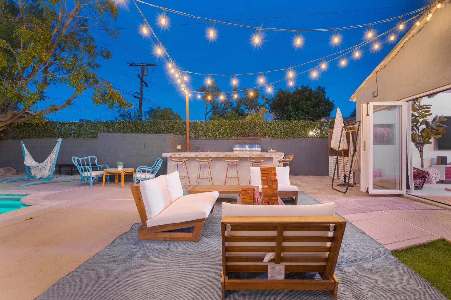 Angel&Rose Universal Hollywood Heated Pool House King Bed Holiday home Los Angeles